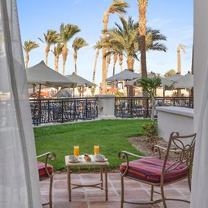 Honeymoon King Room